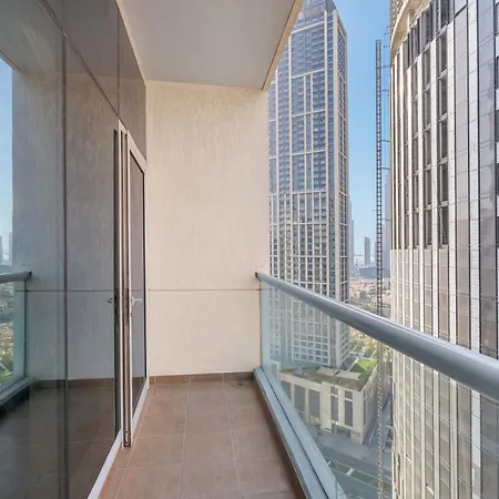Burj Al Nujoom Downtown, Dubai Mall & Burj Khalifa Exterior photo